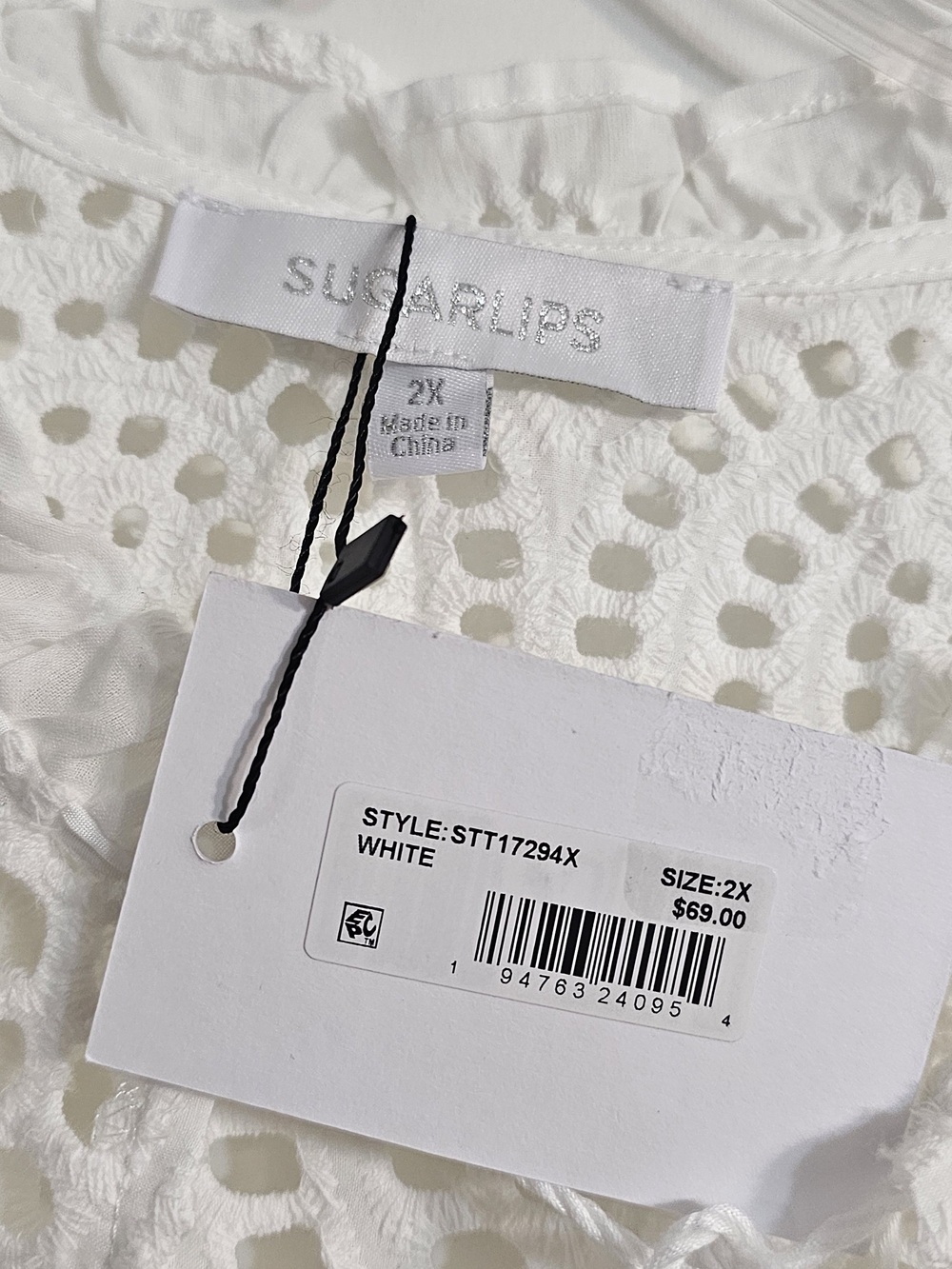 NWT Sugarlips White Eyelet Ruffle Neck Top